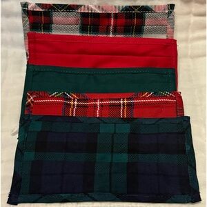 KIDS ! Non- Medical  Grade Face Mask set of 5! One size fits all children . NEW!